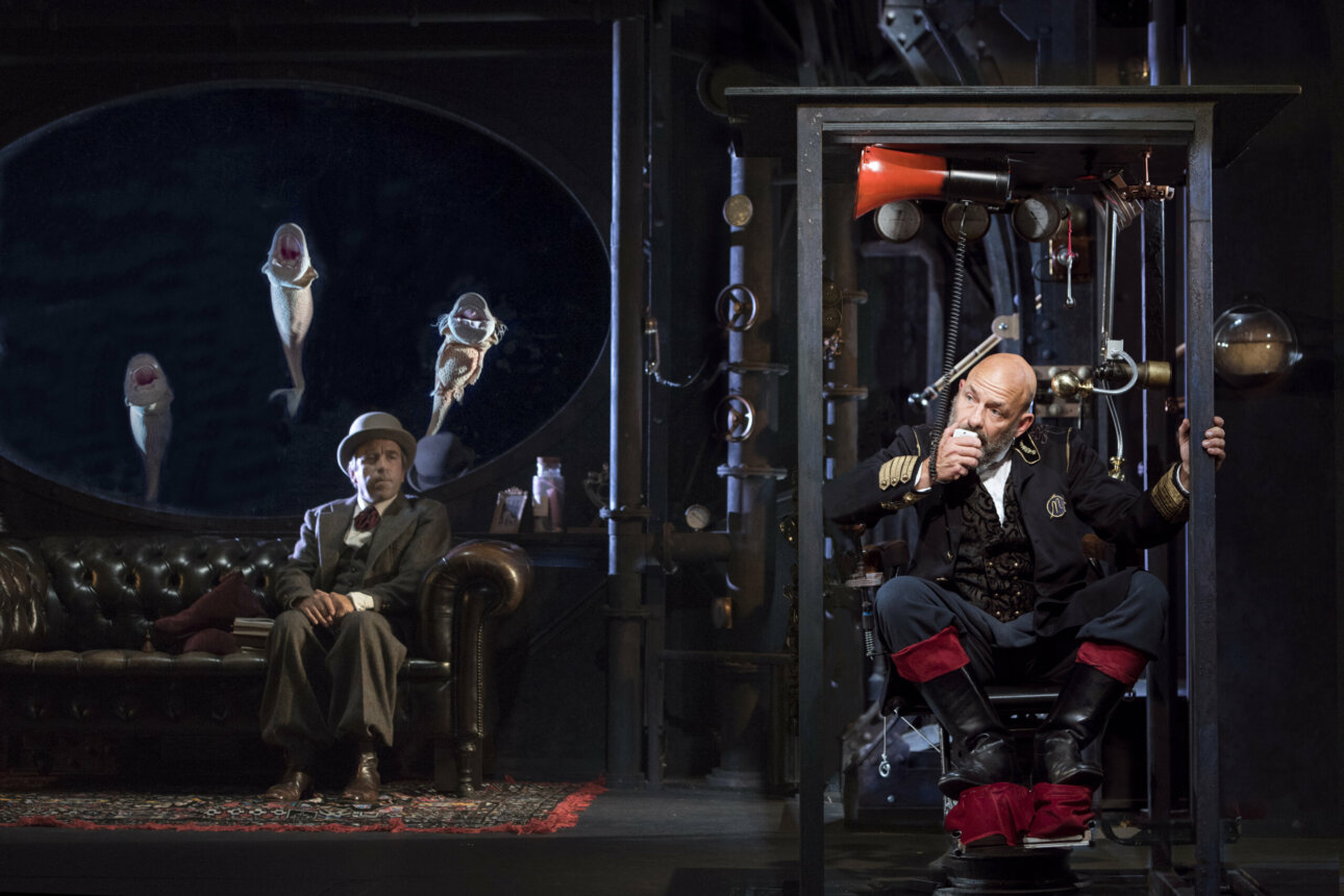 20 000 LIEUES SOUS LES MERS - Jules Verne - Christian Hecq et Valérie Lesort - Theatre du Vieux Colombier - Brigitte Enguerand
