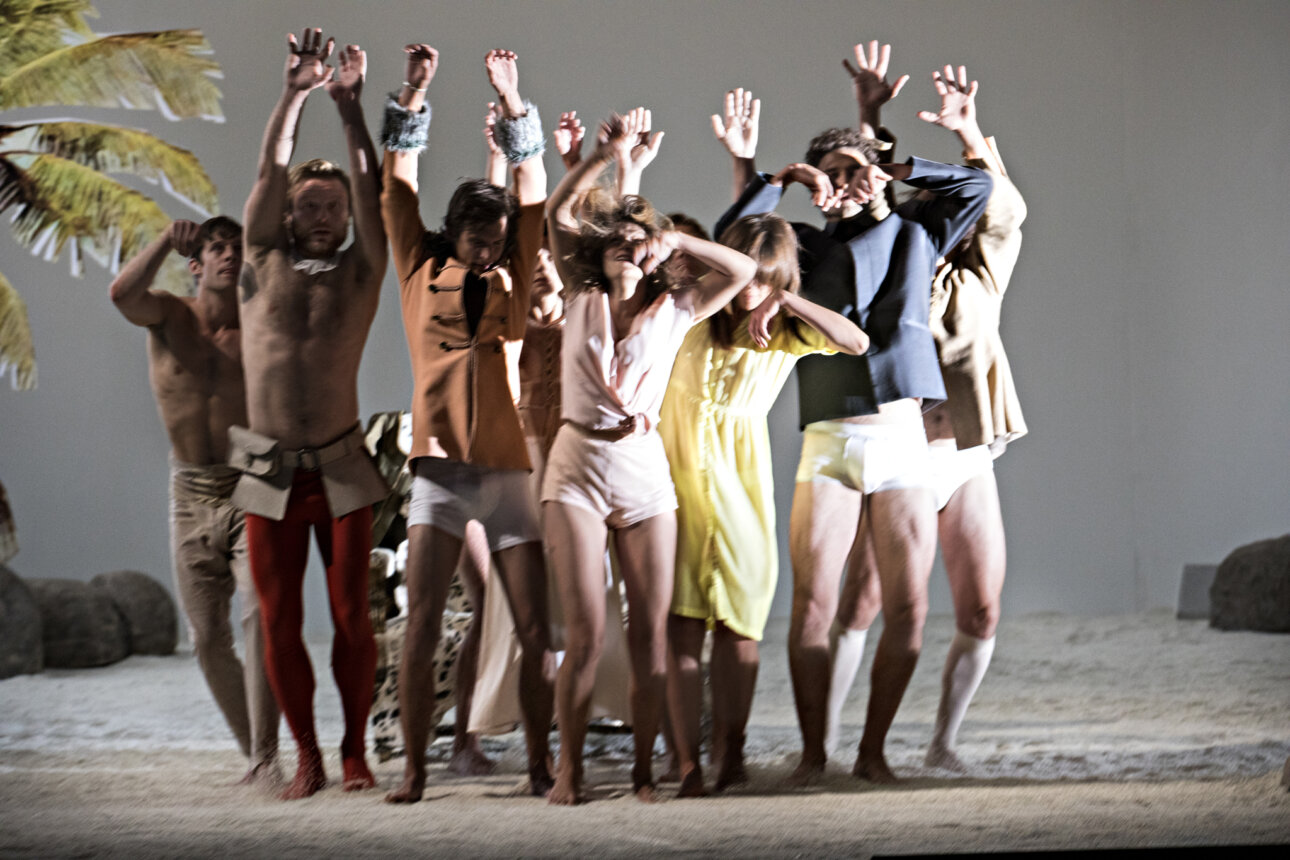 La Nuit des Rois Shakespeare Thomas Ostermeier Comédie Francaise ®JeanLouisFernandez114