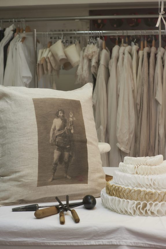 Série Limitée Louise Comédie Française Linge de Maison Archives théâtre taie d'oreiller housse