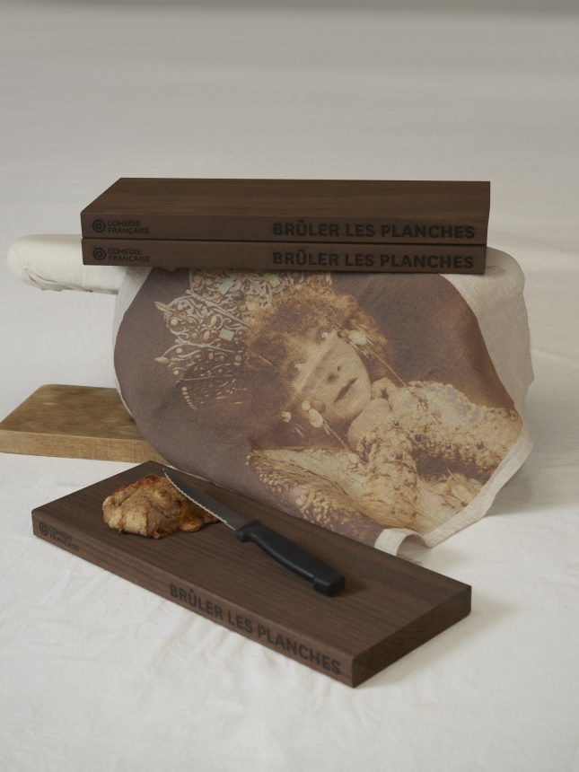 Bruler les planches planche a découper stefania di petrillo comedie francaise Série Limitée Louise Serviette en lin Sarah Bernhardt