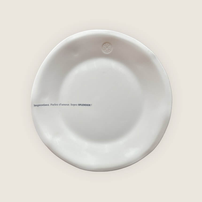 Assiette en porcelaine Sophie Masson Comedie Francaise Citation theatre Cyrano de Bergerac Edmond Rostand